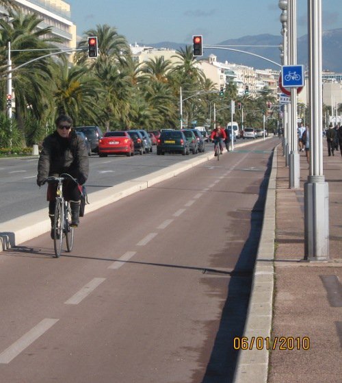 ciclista em Nice